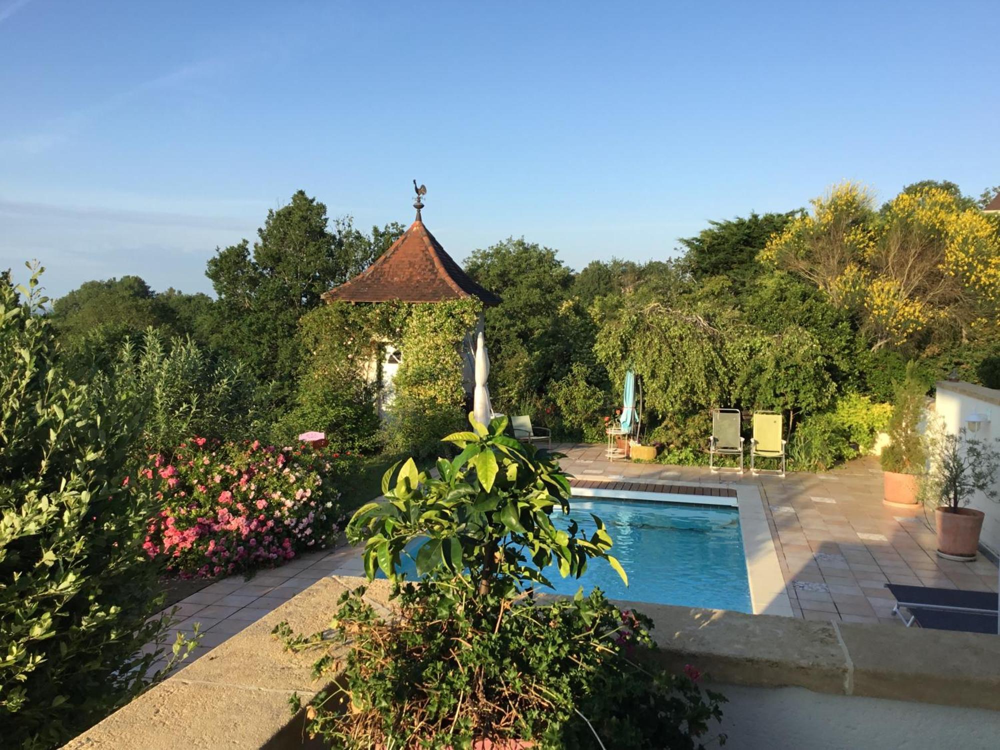 La Maison Du Parc Saint-Raphael  Экстерьер фото